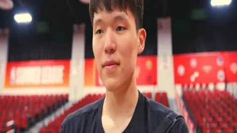 英皇娱乐 095410 36